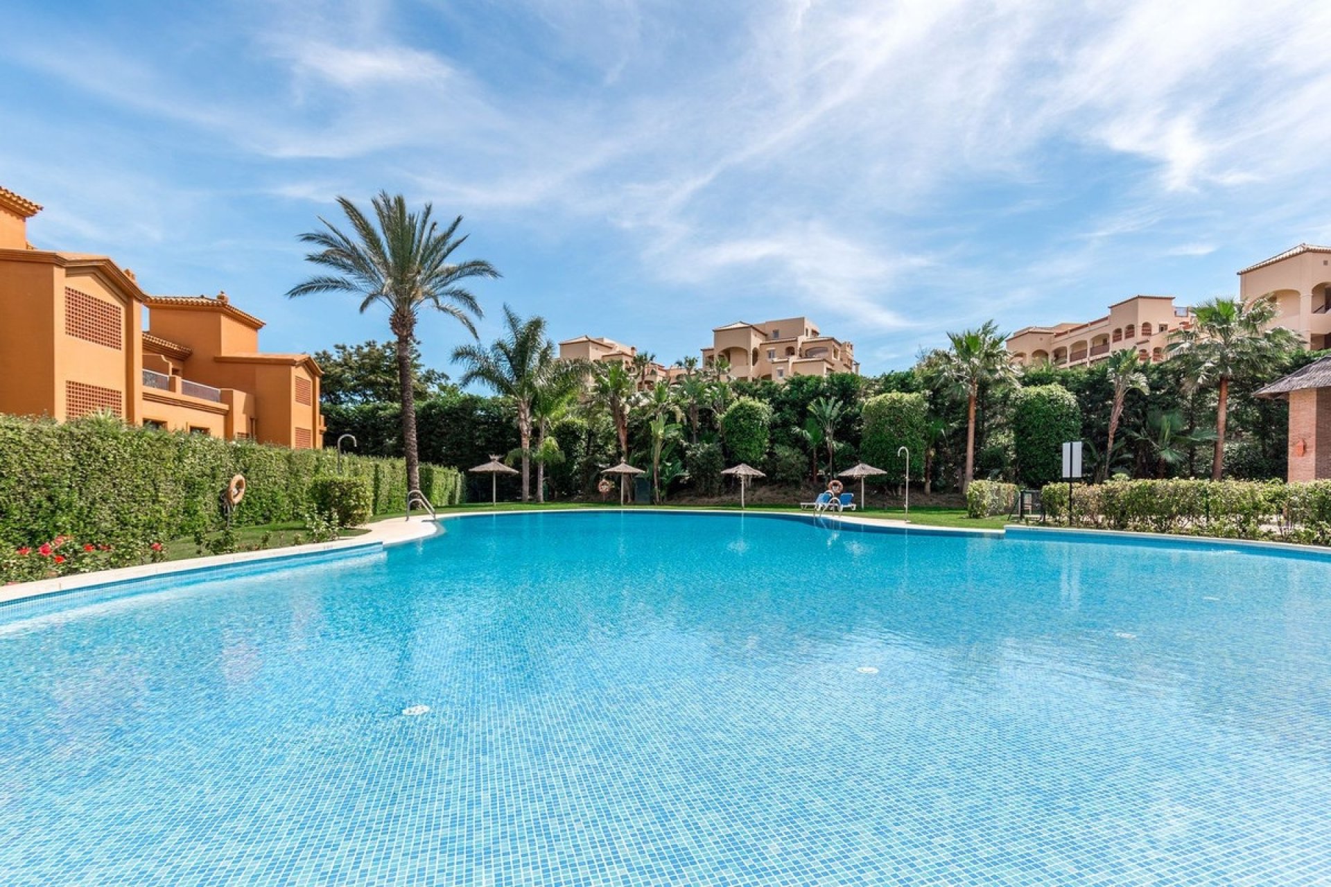 Resale - apartment - Estepona - Estepona Centro