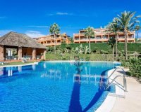 Resale - apartment - Estepona - Estepona Centro