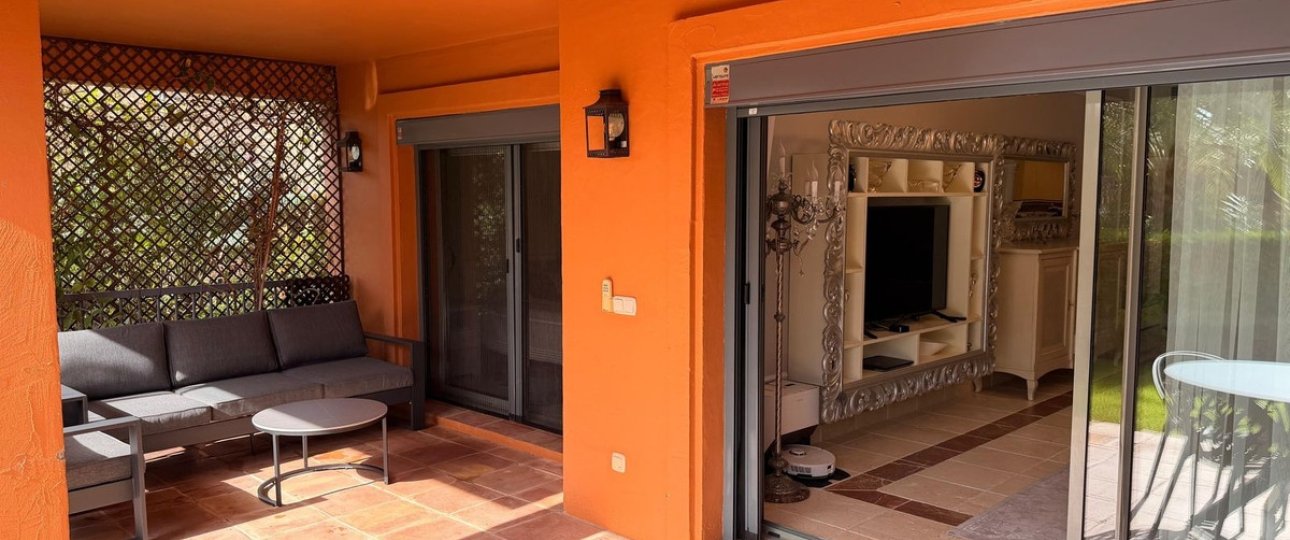 Resale - apartment - Estepona - Estepona Centro