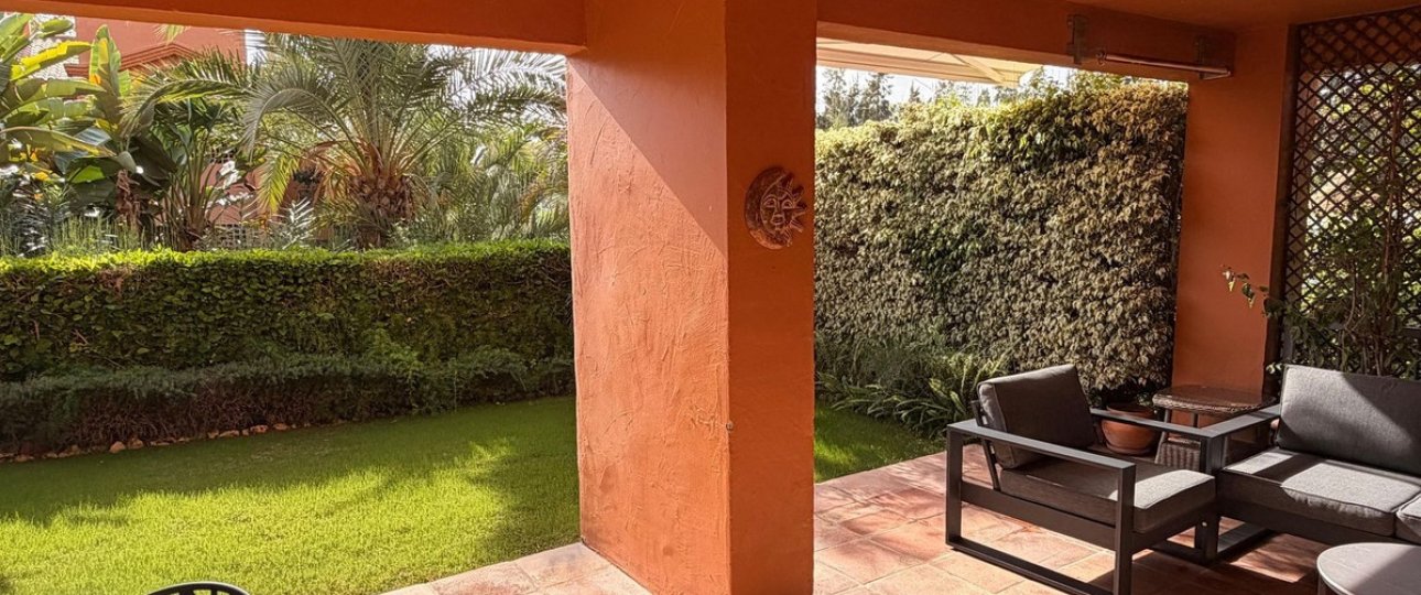 Resale - apartment - Estepona - Estepona Centro