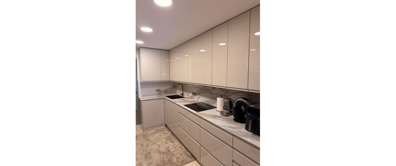 Resale - apartment - Estepona - Estepona Centro
