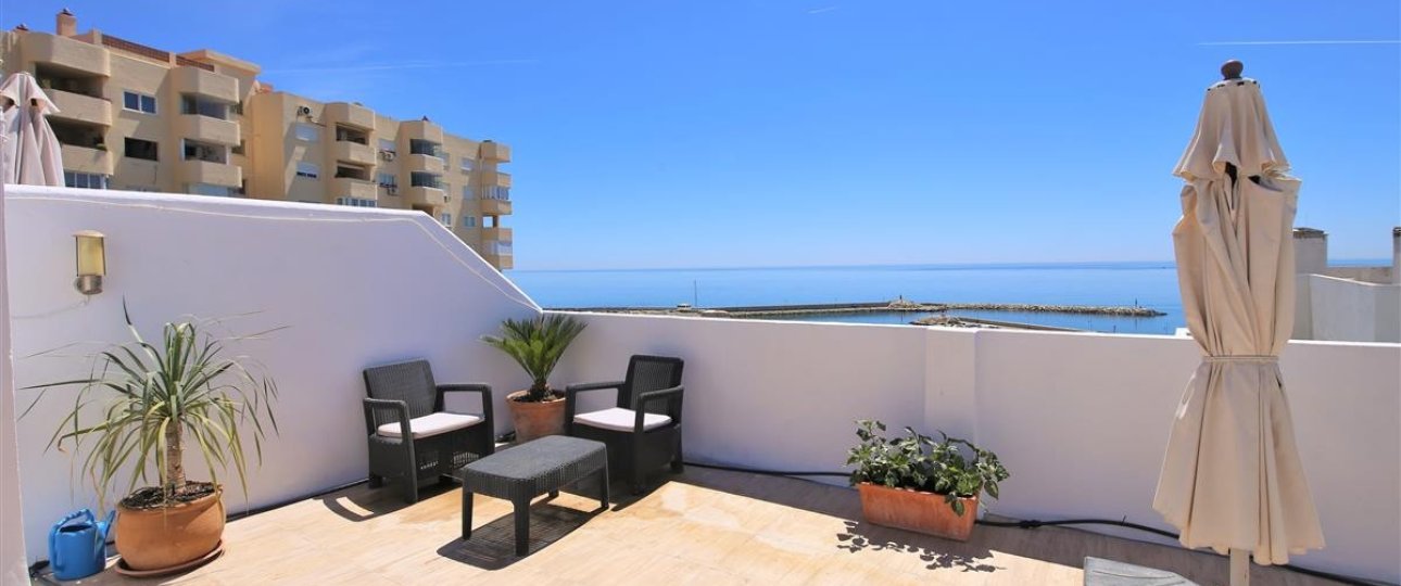 Resale - apartment - Estepona - Estepona Centro