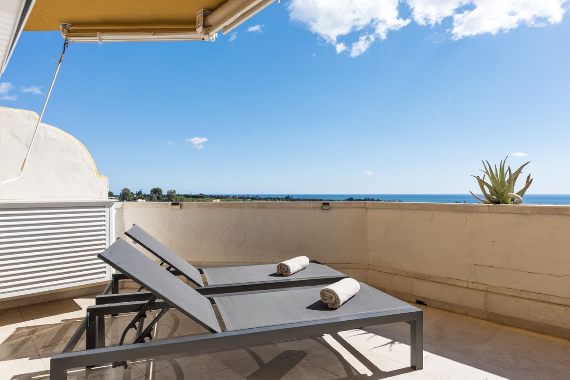 Resale - apartment - Estepona - Estepona Centro