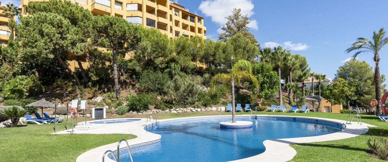 Resale - apartment - Estepona - Estepona Centro