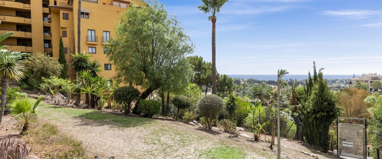Resale - apartment - Estepona - Estepona Centro