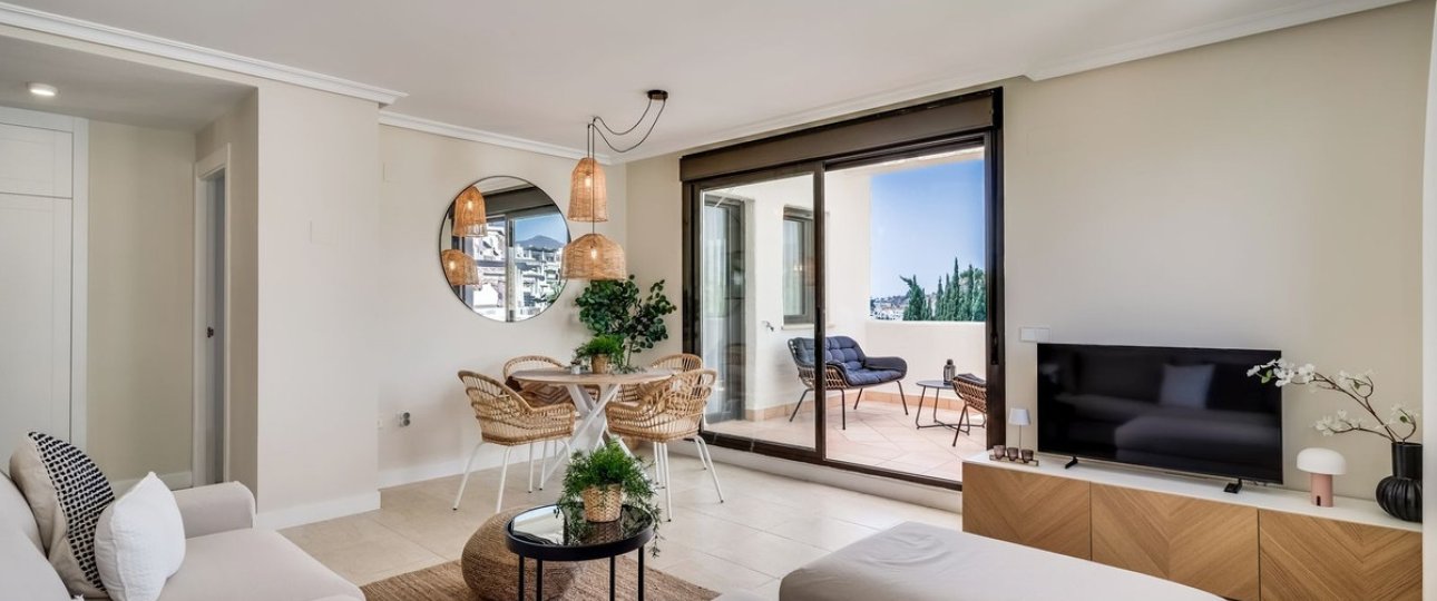 Resale - apartment - Estepona - Estepona Centro