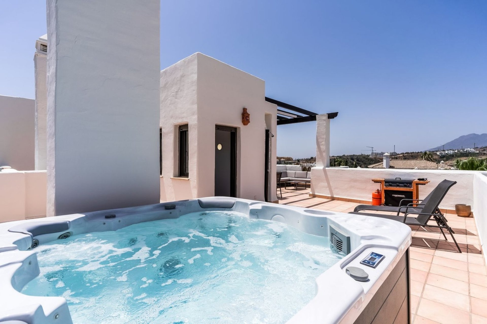 Resale - apartment - Estepona - Estepona Centro