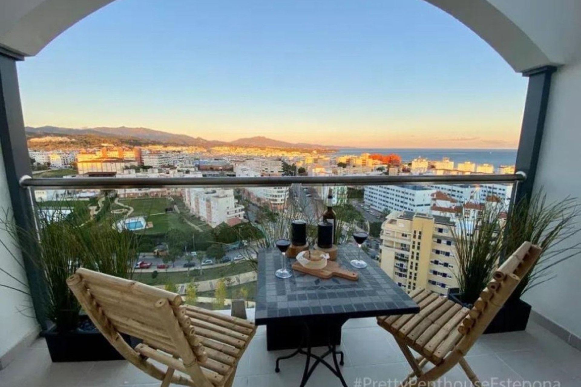 Resale - apartment - Estepona - Estepona Centro