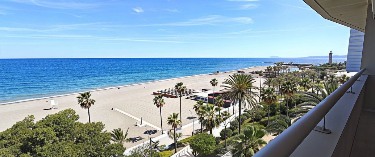 Resale - apartment - Estepona - Estepona Centro