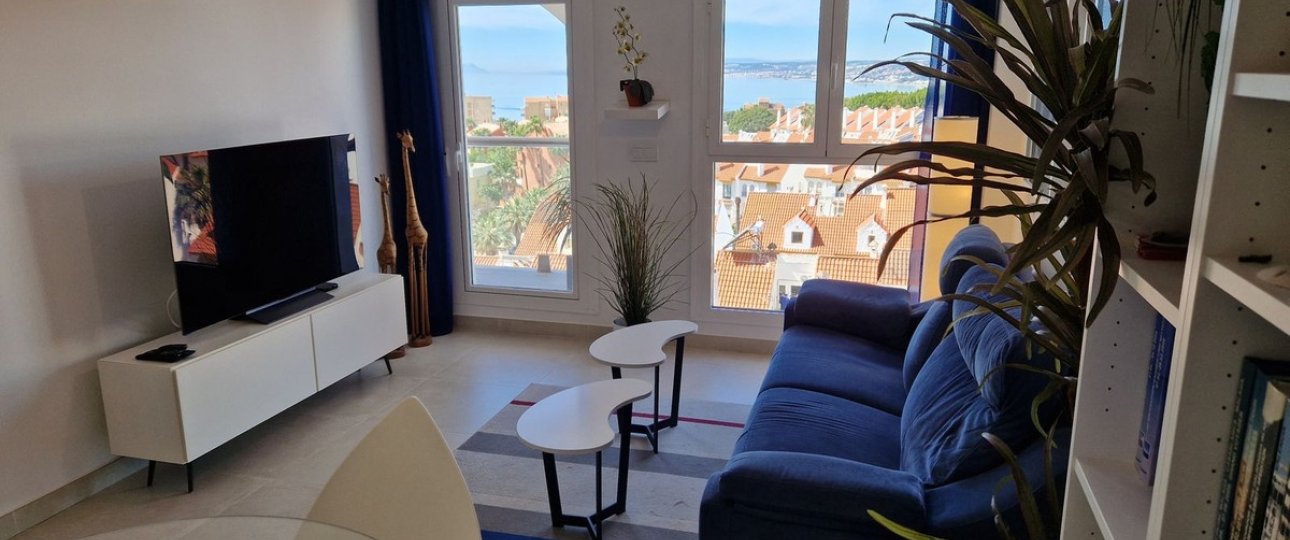Resale - apartment - Estepona - Estepona Centro