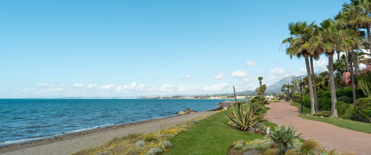 Resale - apartment - Estepona - Estepona Centro