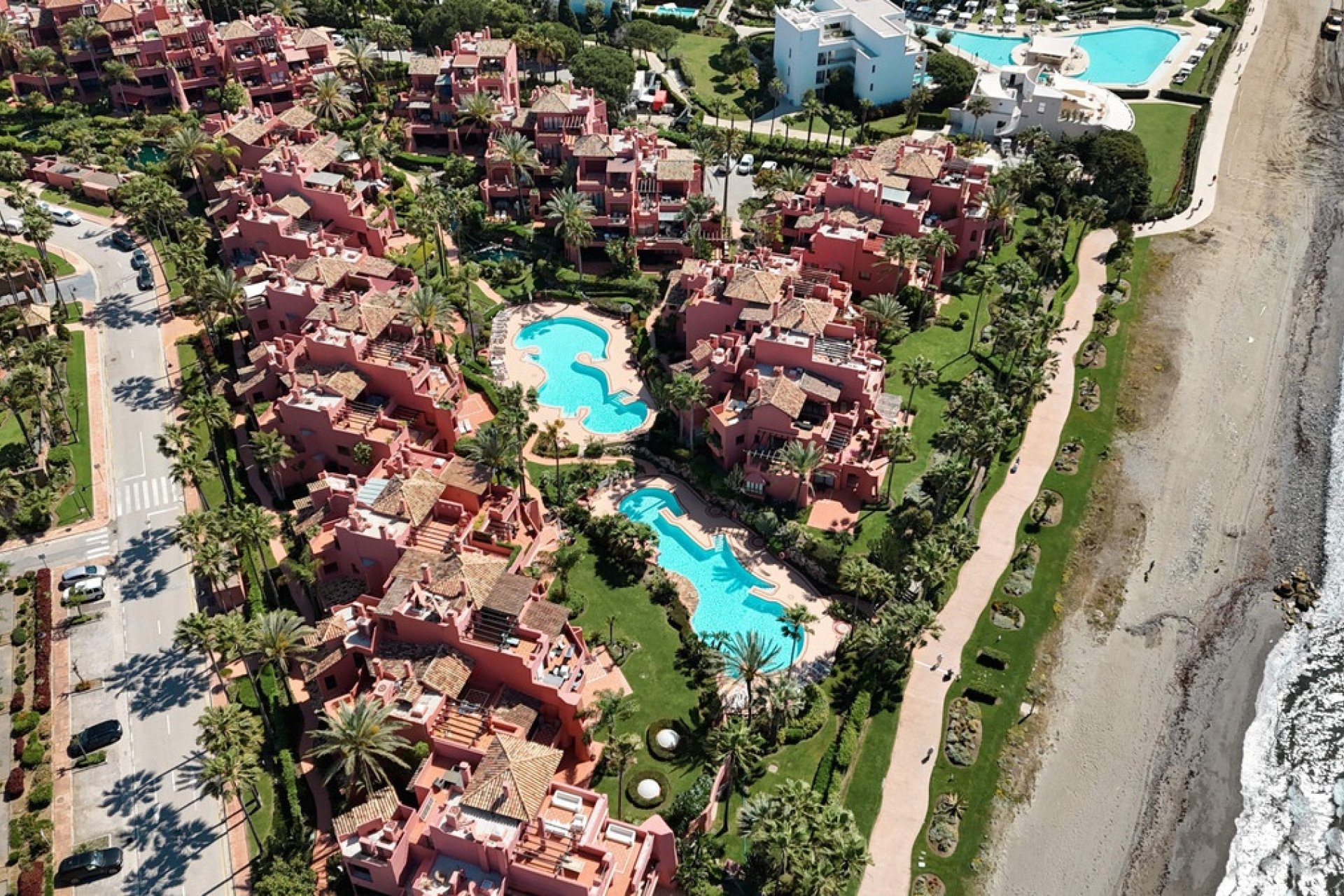 Resale - apartment - Estepona - Estepona Centro
