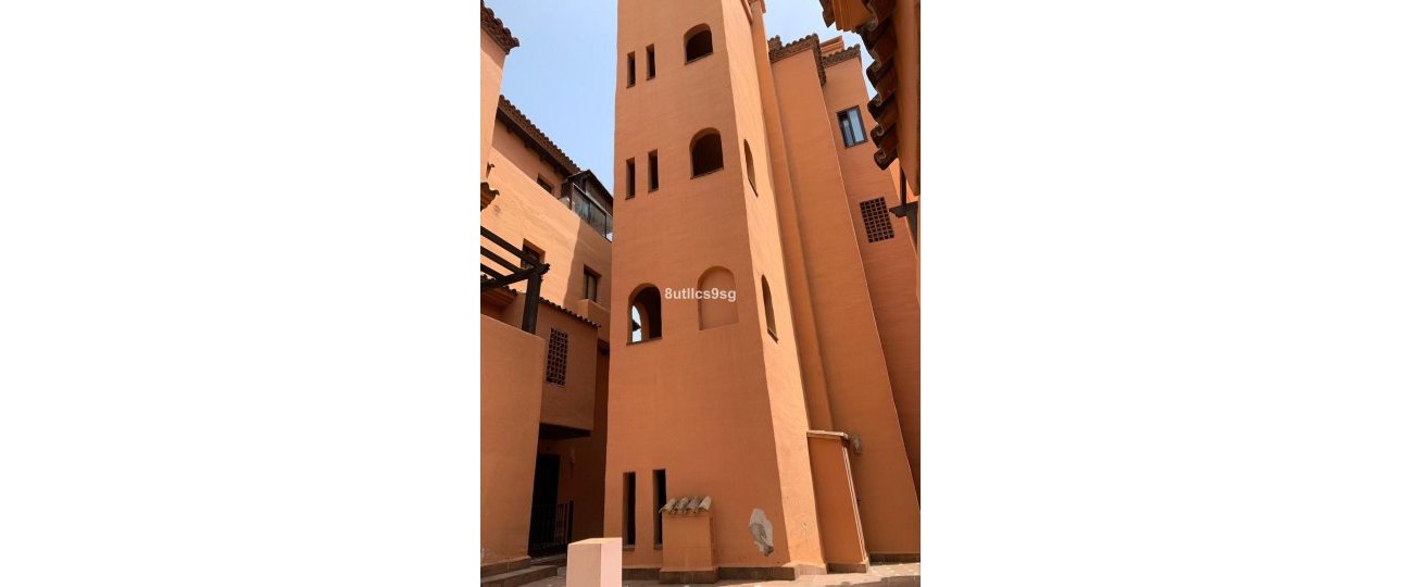 Resale - apartment - Estepona - Estepona Centro