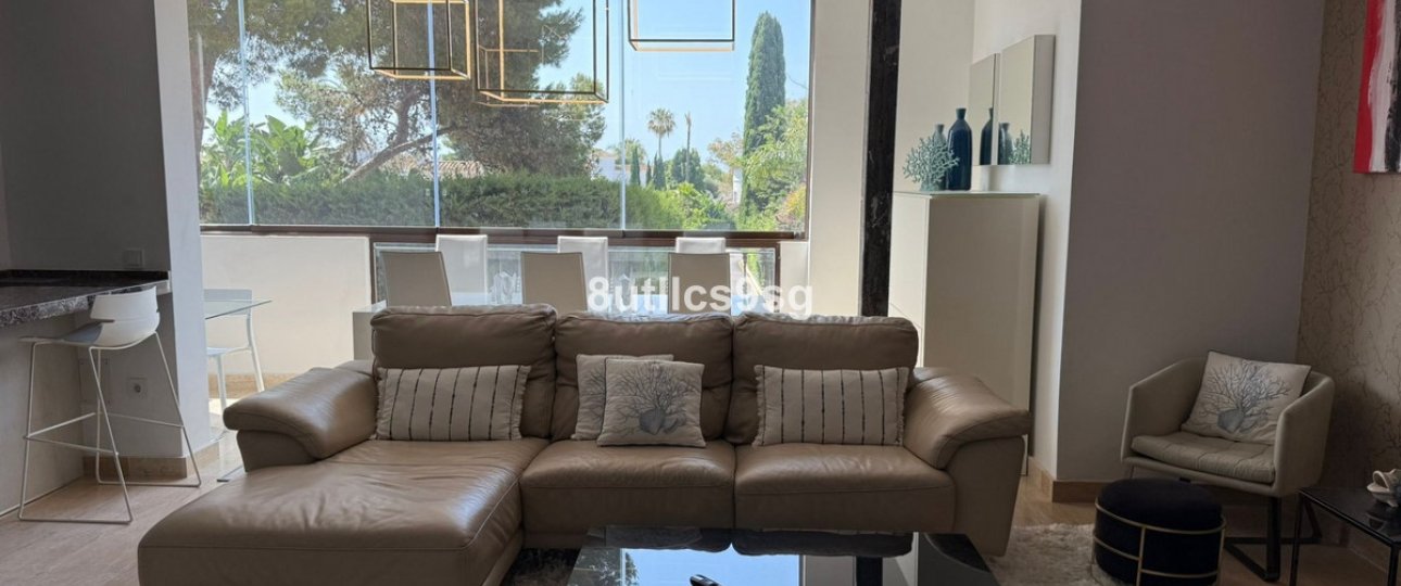 Resale - apartment - Estepona - Estepona Centro