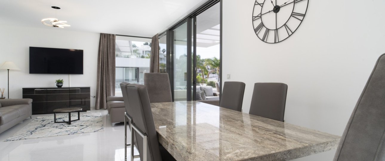 Resale - apartment - Estepona - Estepona Centro