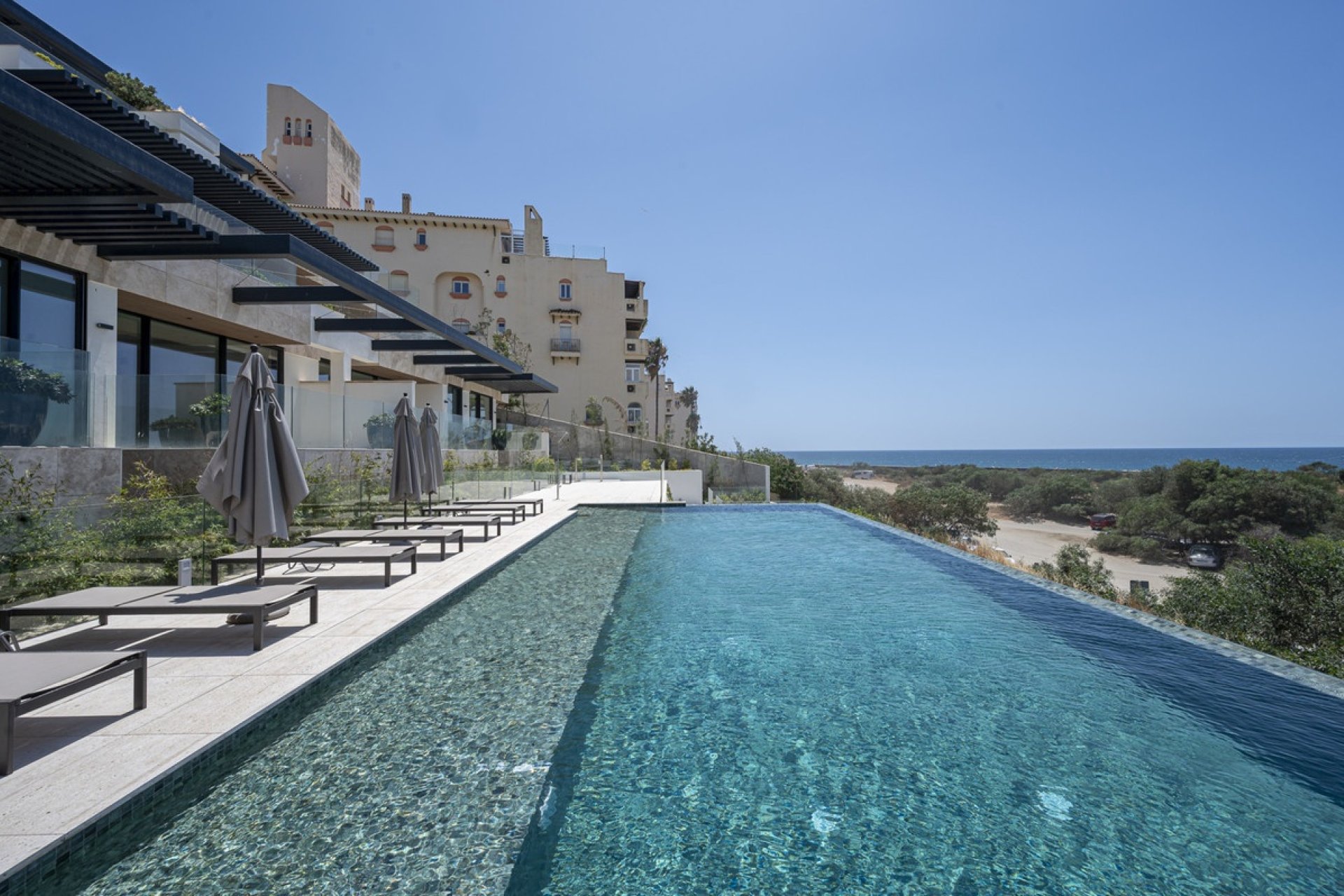 Resale - apartment - Estepona - Estepona Centro
