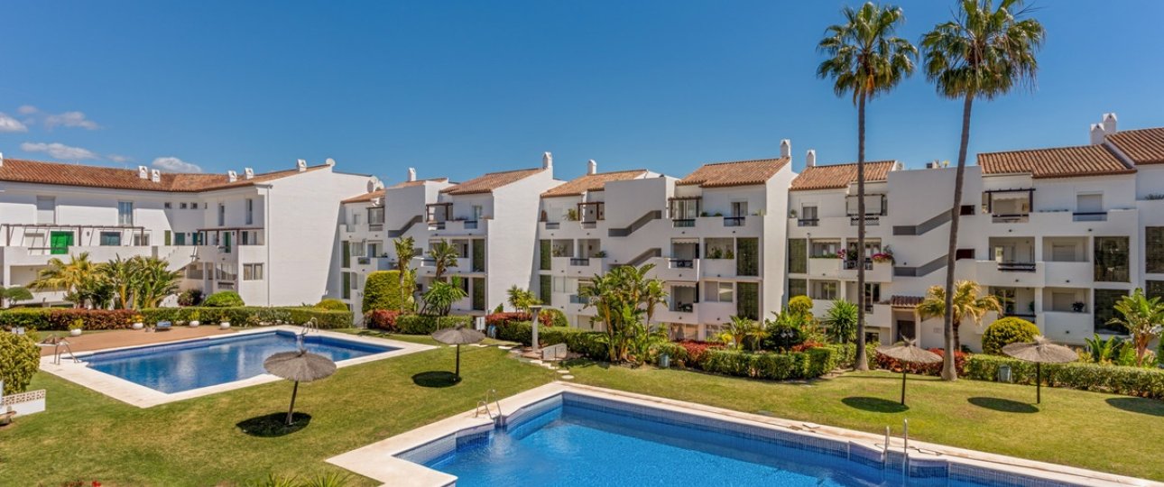 Resale - apartment - Estepona - Estepona Centro