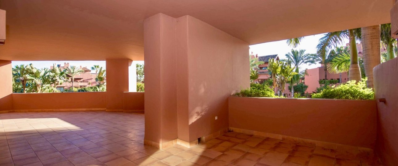 Resale - apartment - Estepona - Estepona Centro