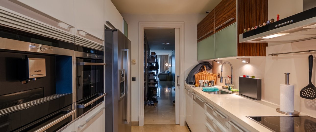 Resale - apartment - Estepona - Estepona Centro