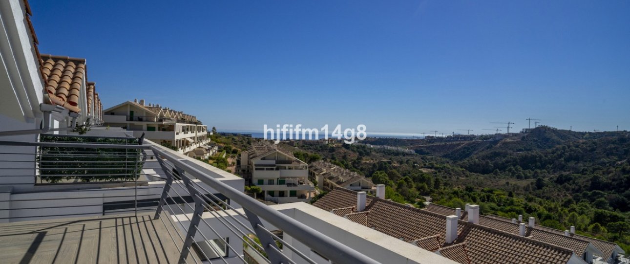 Resale - apartment - Estepona - Estepona Centro