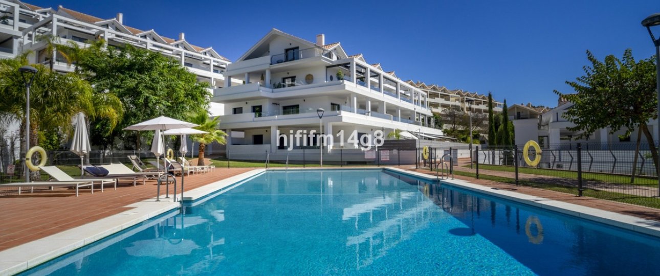 Resale - apartment - Estepona - Estepona Centro