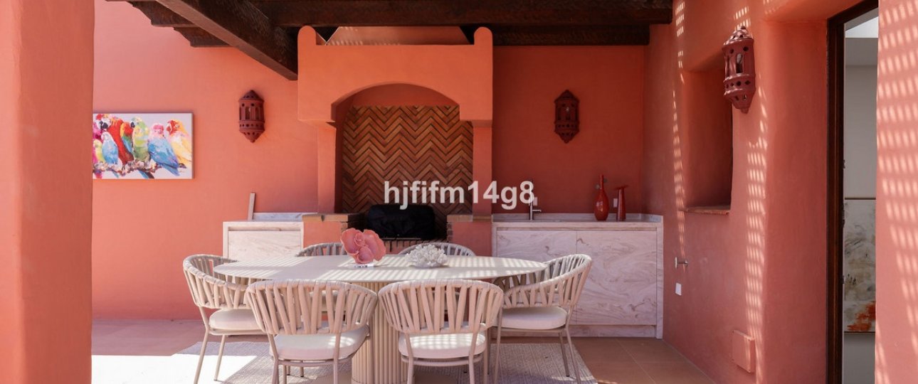 Resale - apartment - Estepona - Estepona Centro