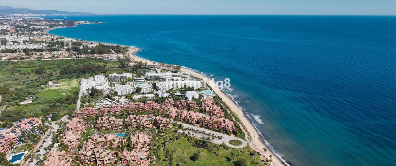 Resale - apartment - Estepona - Estepona Centro