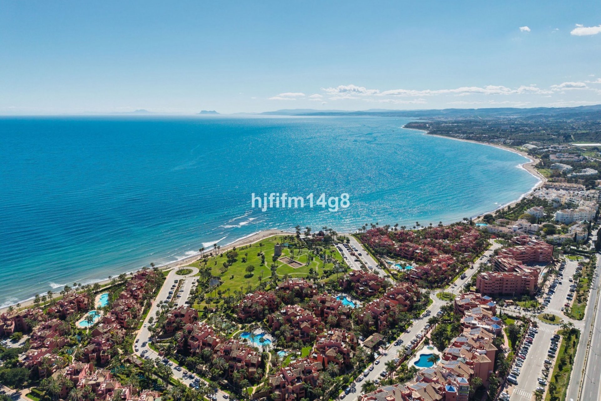 Resale - apartment - Estepona - Estepona Centro