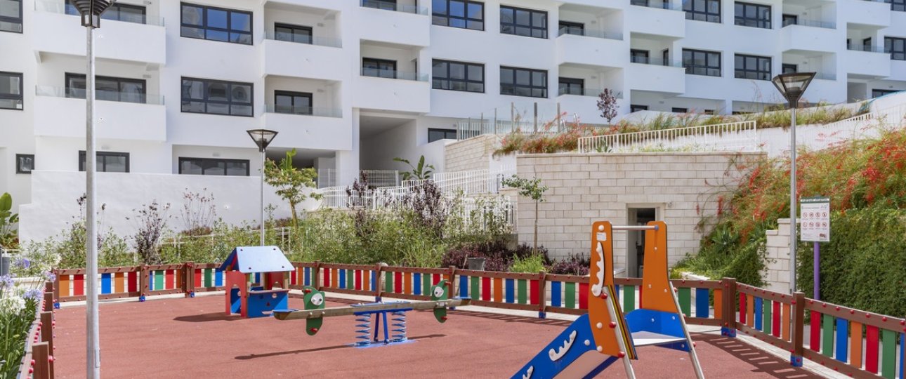 Resale - apartment - Estepona - Estepona Centro