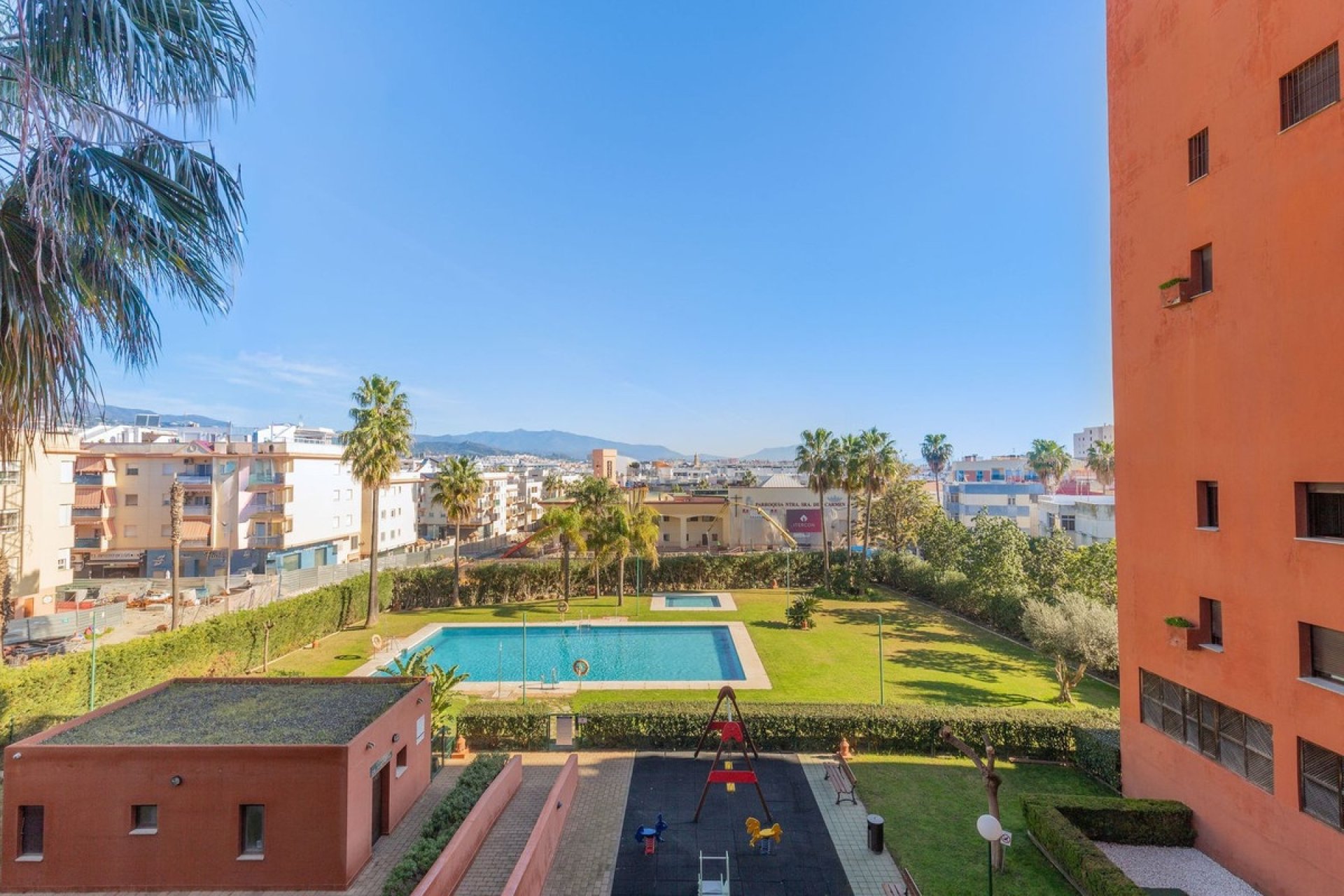 Resale - apartment - Estepona - Estepona Centro