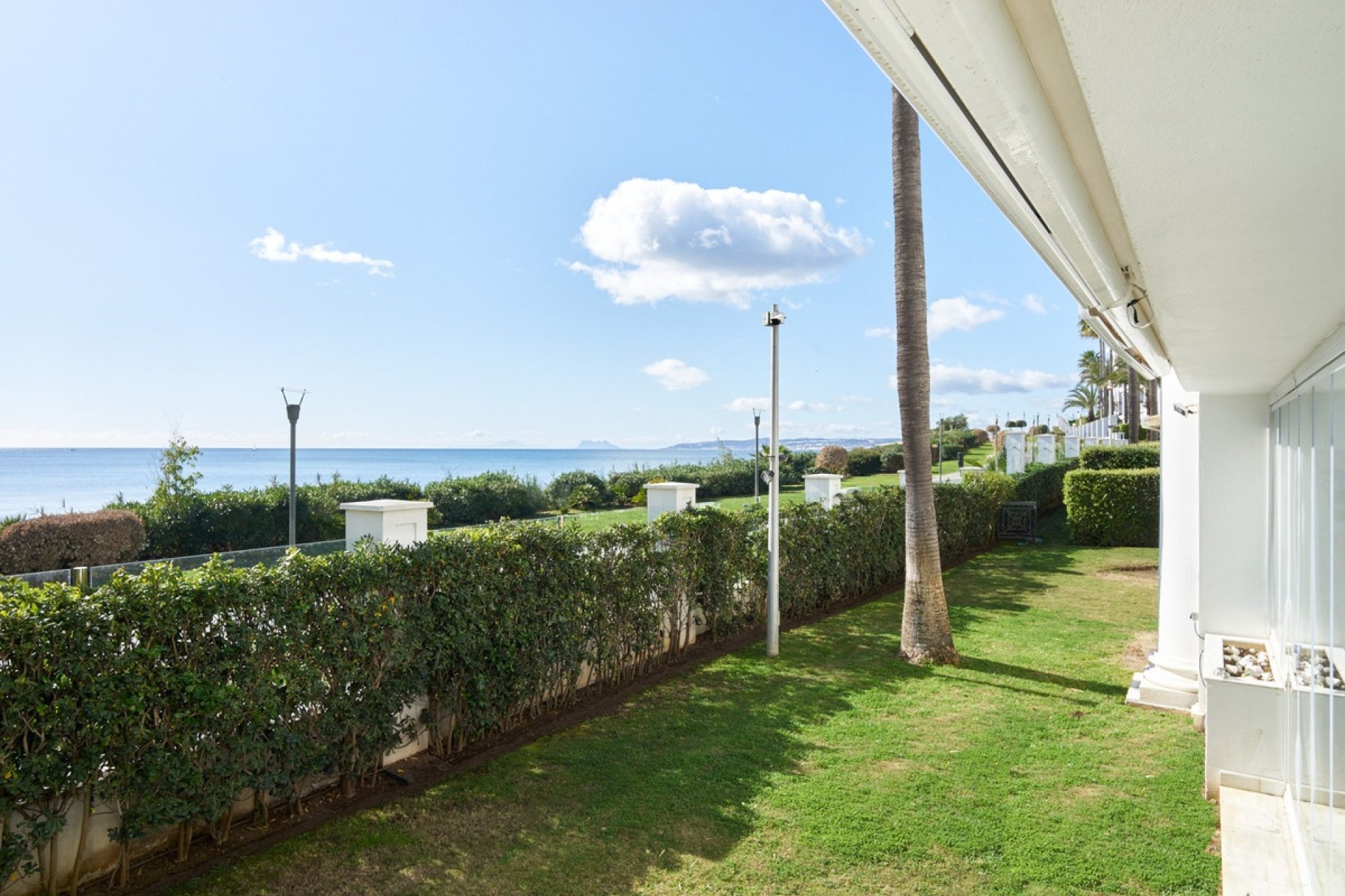 Resale - apartment - Estepona - Estepona Centro