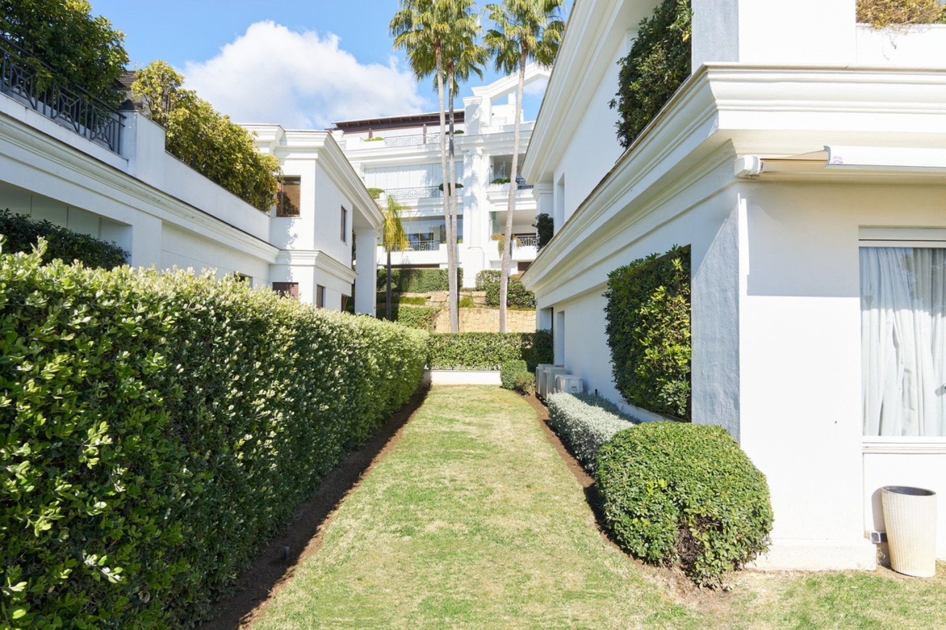 Resale - apartment - Estepona - Estepona Centro