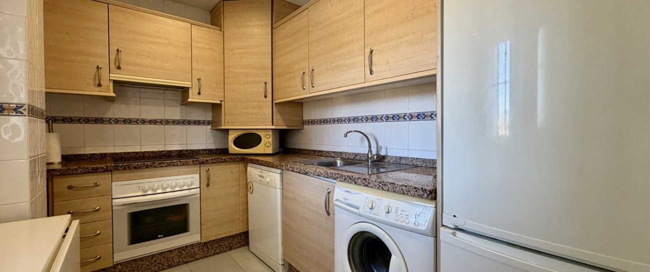 Resale - apartment - Estepona - Estepona Centro