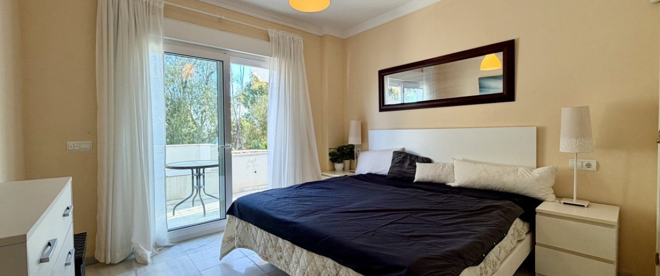 Resale - apartment - Estepona - Estepona Centro