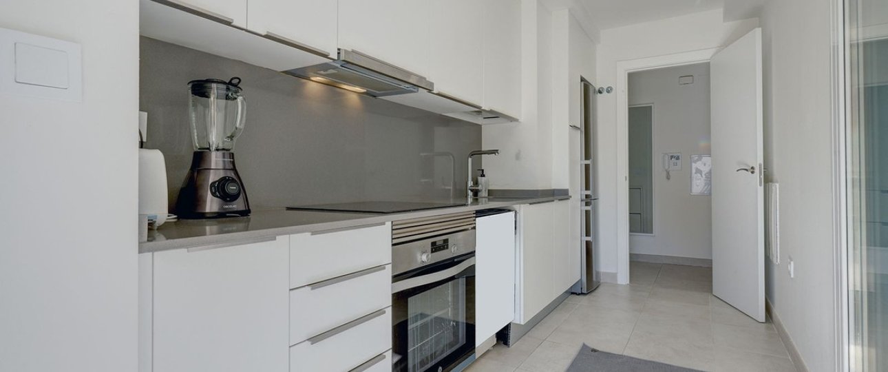 Resale - apartment - Estepona - Estepona Centro