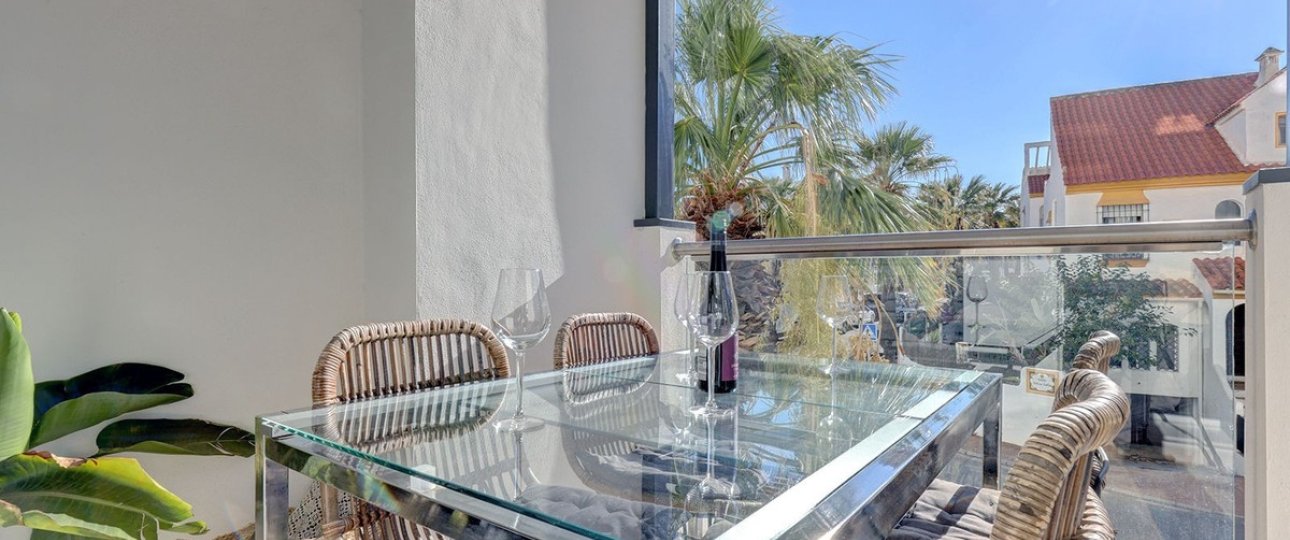 Resale - apartment - Estepona - Estepona Centro