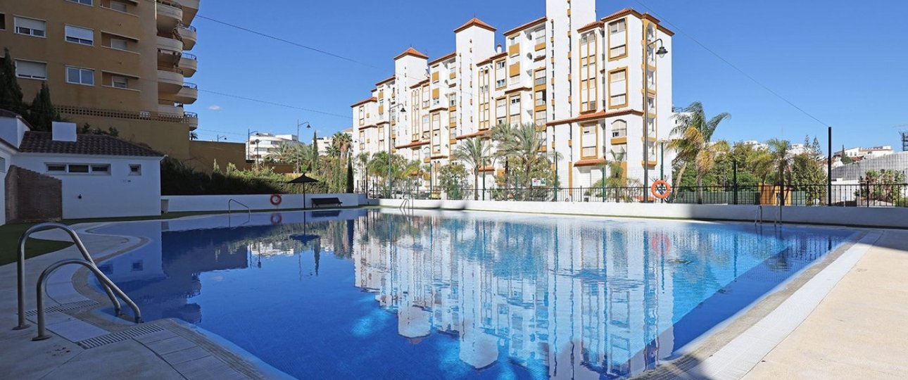 Resale - apartment - Estepona - Estepona Centro