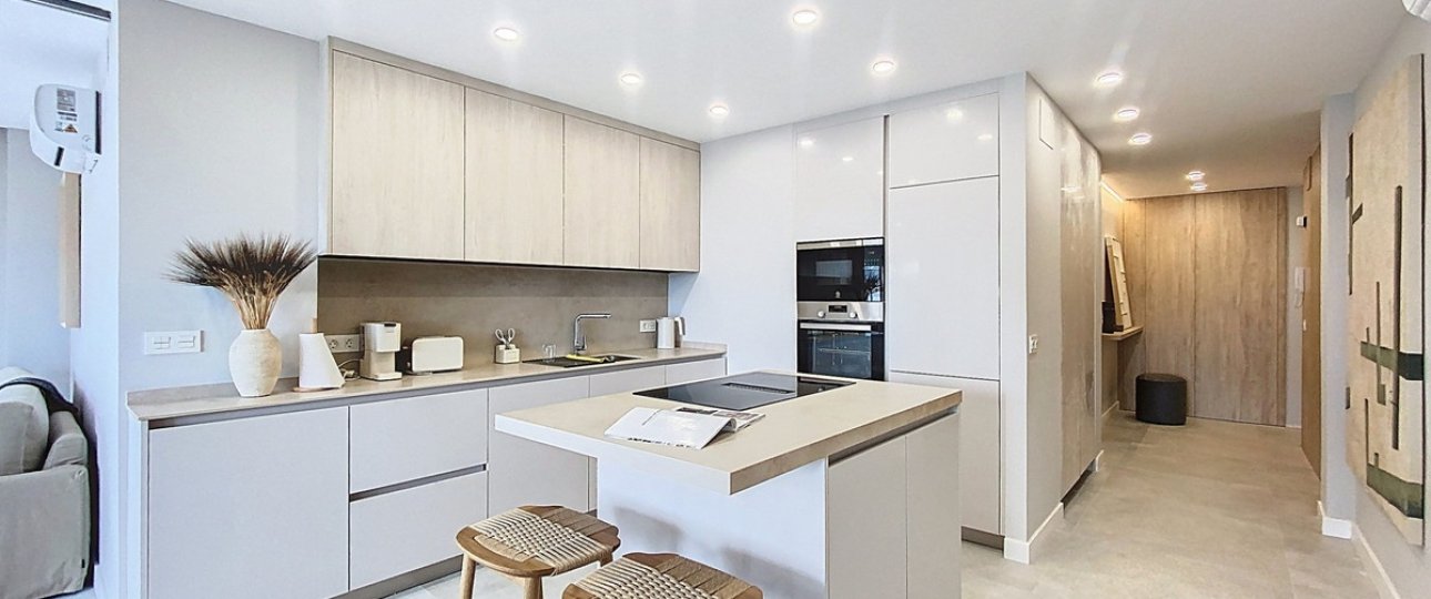 Resale - apartment - Estepona - Estepona Centro