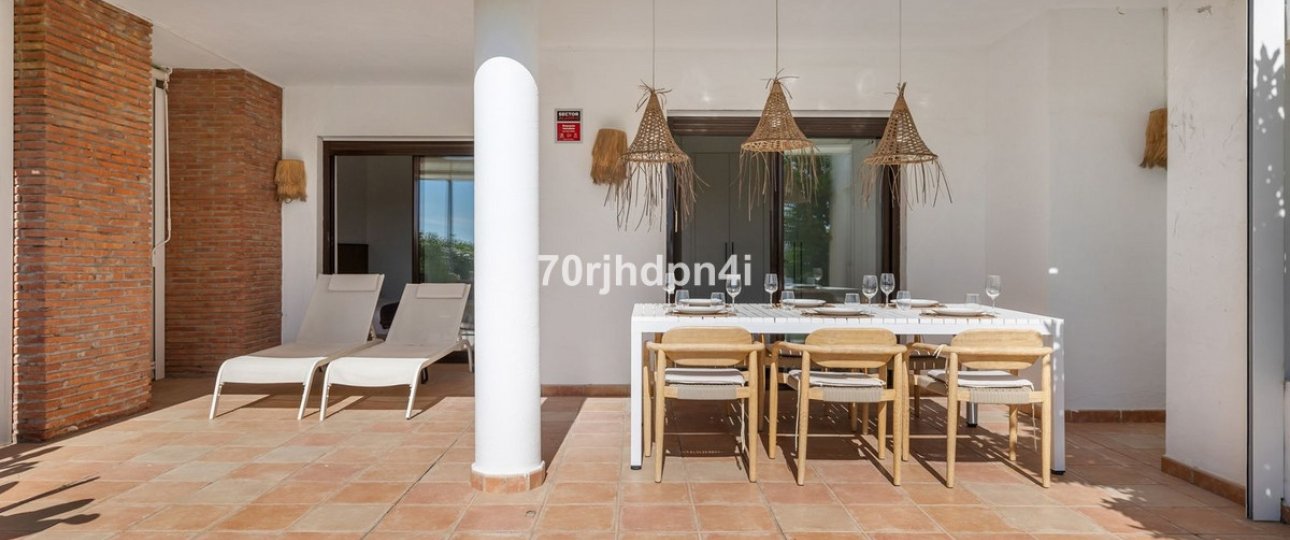 Resale - apartment - Estepona - Estepona Centro