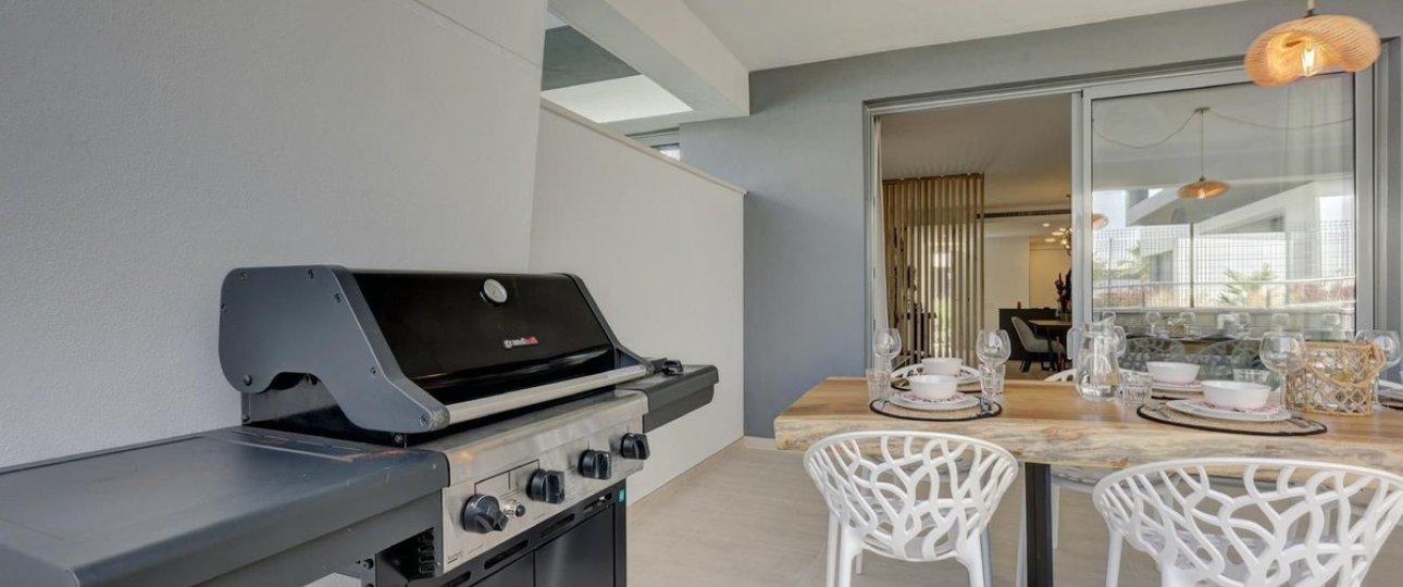 Resale - apartment - Estepona - Estepona Centro