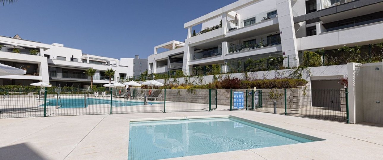 Resale - apartment - Estepona - Estepona Centro