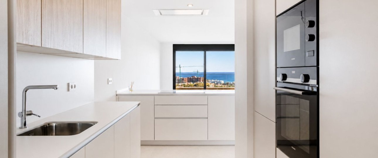 Resale - apartment - Estepona - Estepona Centro