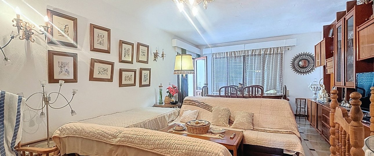 Resale - apartment - Estepona - Estepona Centro