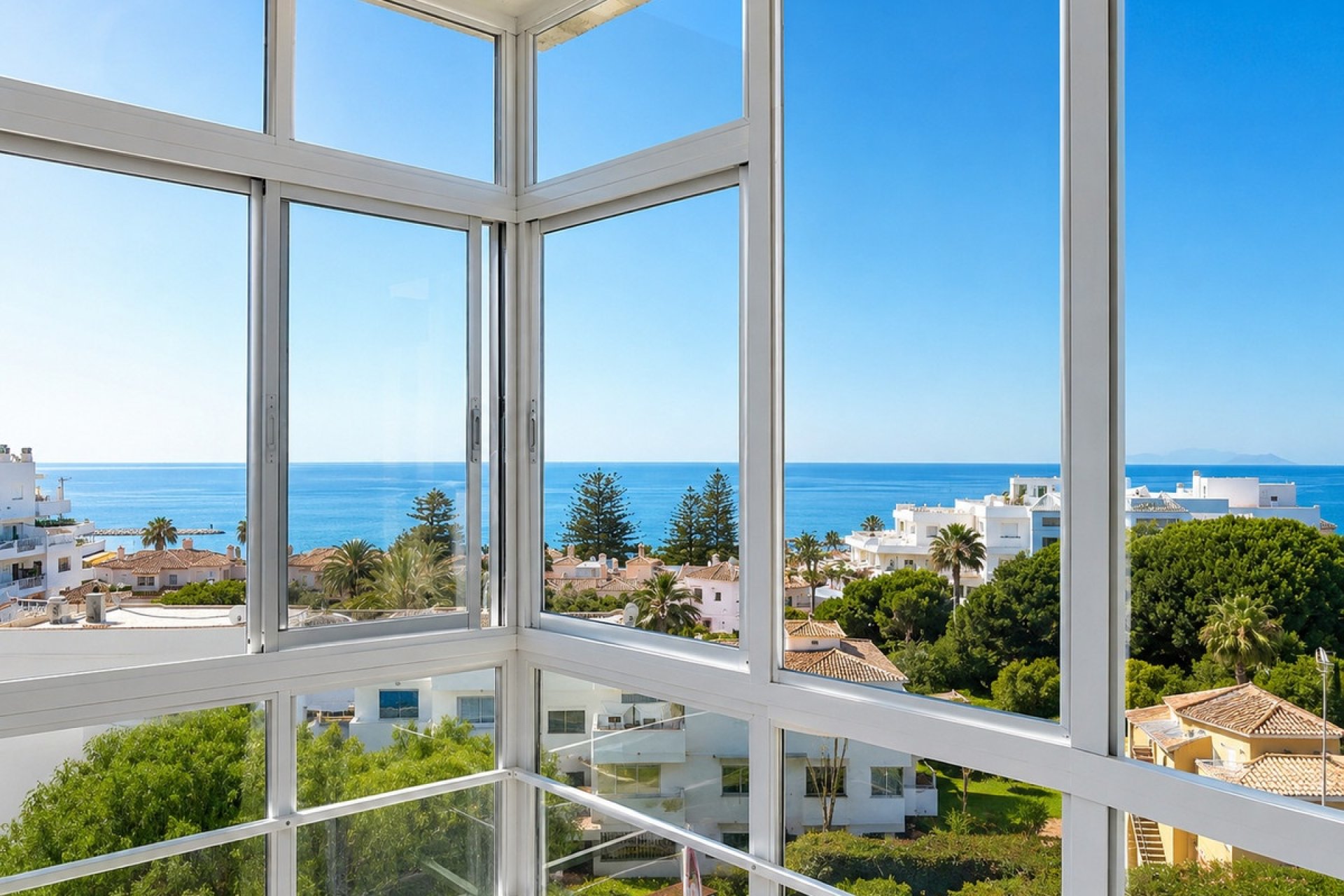 Resale - apartment - Estepona - Estepona Centro