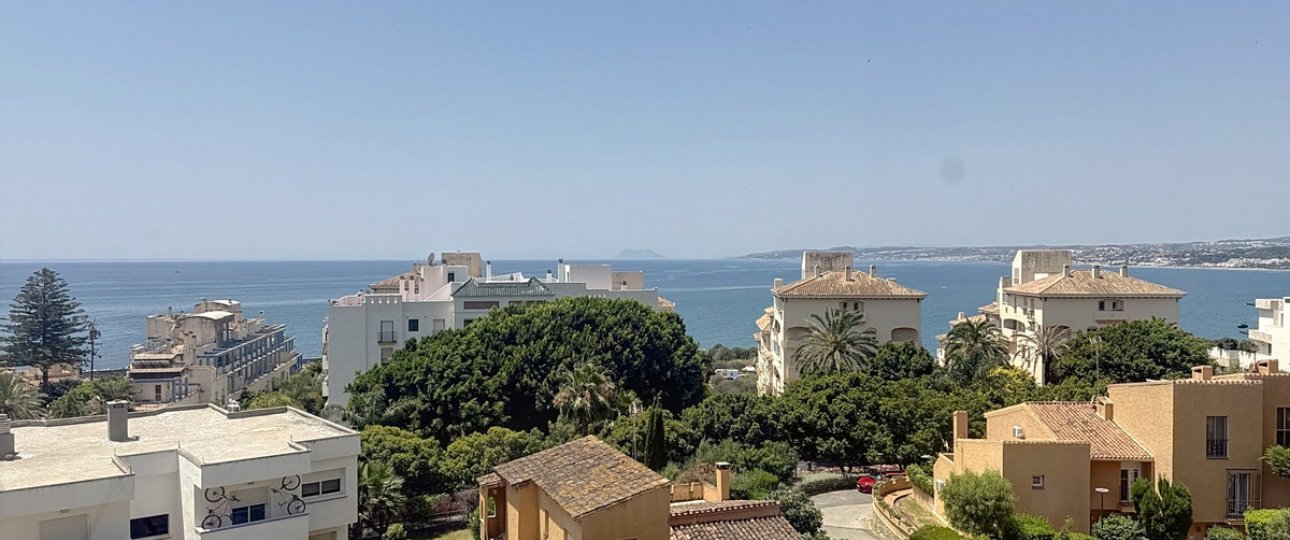 Resale - apartment - Estepona - Estepona Centro