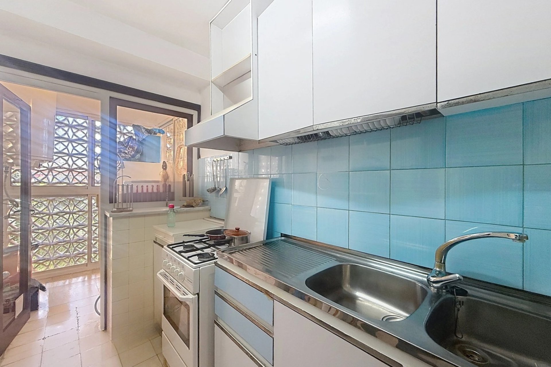 Resale - apartment - Estepona - Estepona Centro