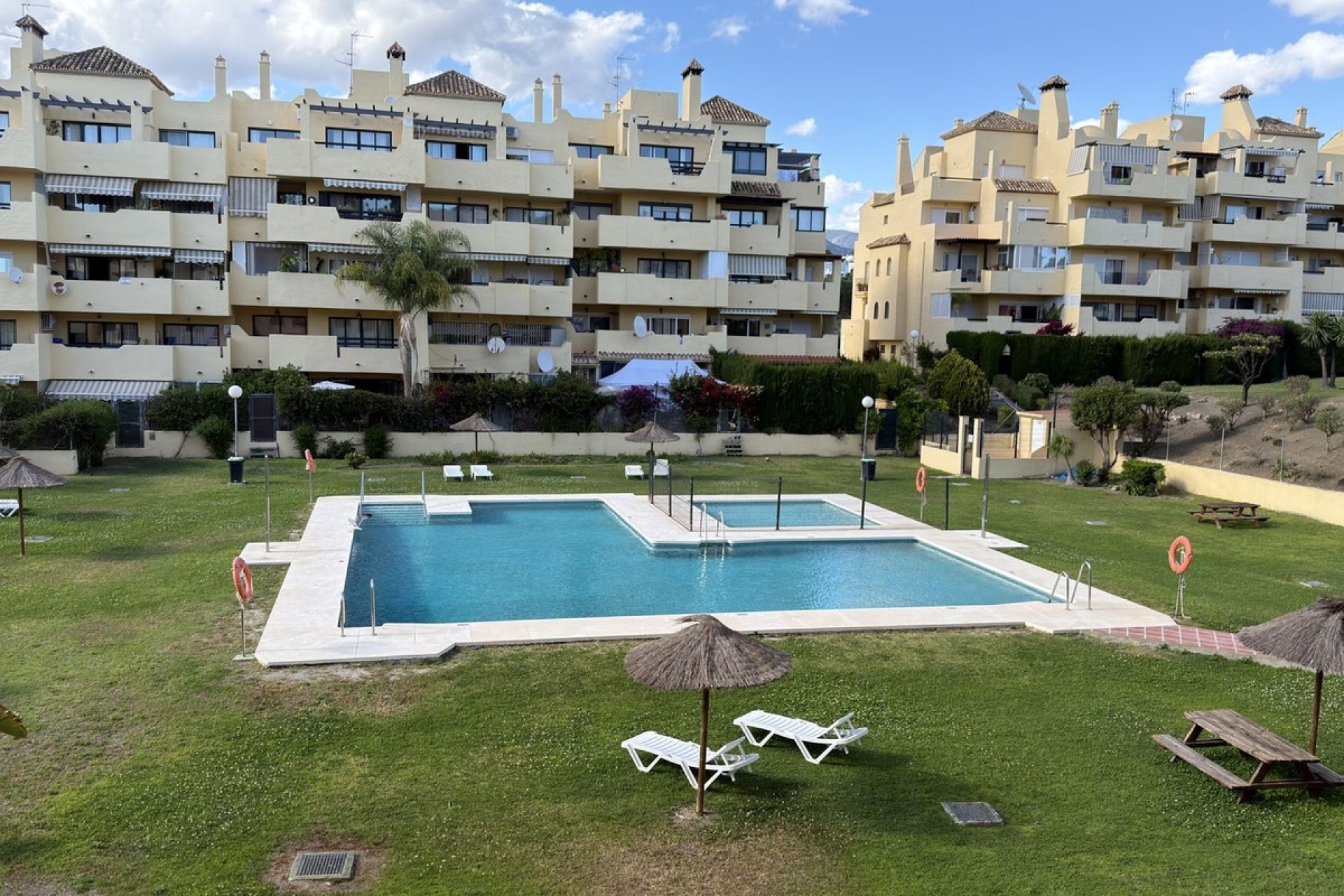 Resale - apartment - Estepona - Estepona Centro