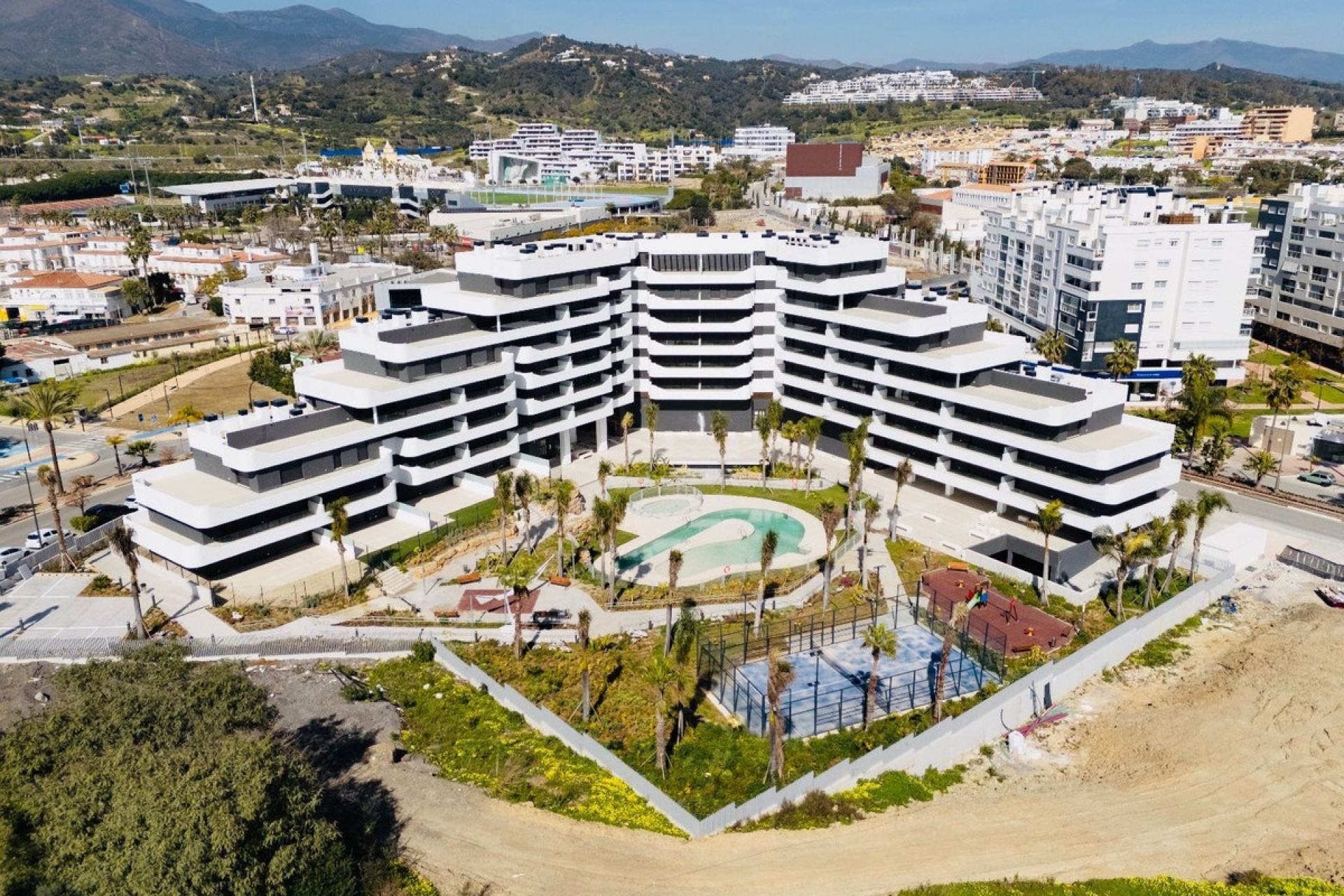 Resale - apartment - Estepona - Estepona Centro