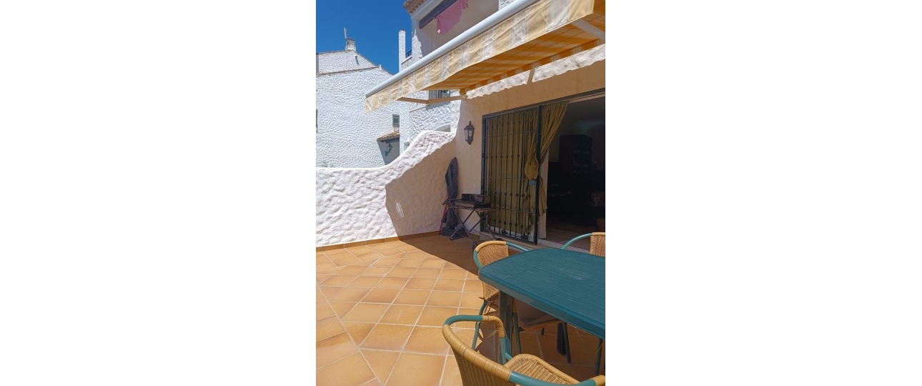 Resale - apartment - Estepona - Estepona Centro