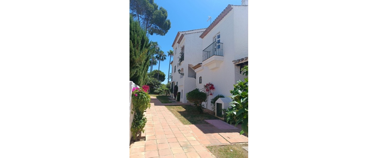 Resale - apartment - Estepona - Estepona Centro